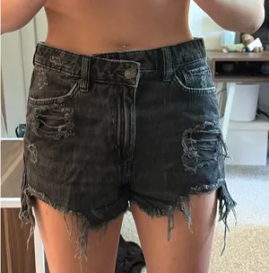 American Eagle Outfitters Jean Shorts Black thumbnail 1