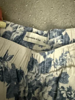Abercrombie Linen pull on shorts thumbnail 2