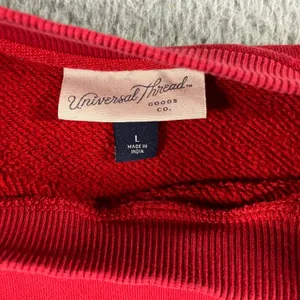 Universal Threads Oversized‎ Sweatshirt Women L Red Crewneck Pullover Drop Shoulder Cozy Vibrant thumbnail 7