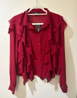 Lulu’s Red Flutter Top thumbnail 1
