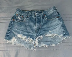 Levi’s Shorts 501 thumbnail 1