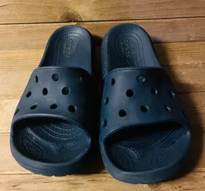 Crocs men ( 7 ) women (9) blue sandals thumbnail 1