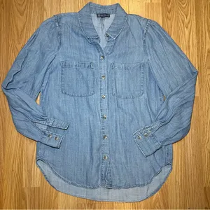 Democracy Linen Button-Up Denim‎ Blouse Womens Size XS Light Wash Casual Top thumbnail 1