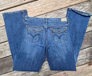 Levi's 515 Boot Cut Jeans size 8 thumbnail 4
