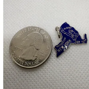 Beau‎ Sterling Silver Vintage New York State Blue Enamel Souvenir Charm 1.52g thumbnail 4