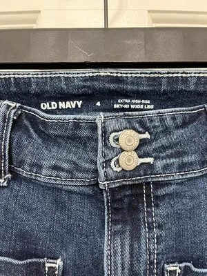 Old Navy Sky-Hi Wide Leg Patch Pocket Jeans Extra High Rise Dark Wash - Size 4 thumbnail 2