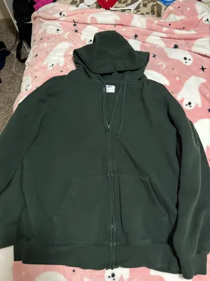 Old Navy Set Two-Piece thumbnail 1