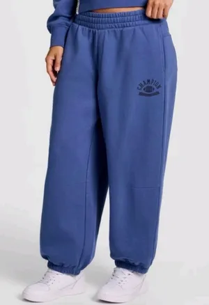 LIMITED Champion Baggy Cropped Phys Ed Joggers thumbnail 1