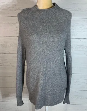 J. Crew gray fuzzy merino wool blend sweater womens size M thumbnail 5