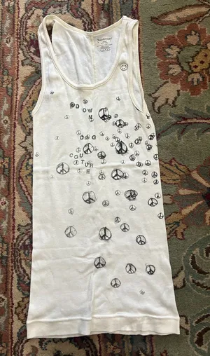 Juicy Couture Pam & Gela Peace Yoga Sleeveless Tank Top Women's Petite Small thumbnail 1