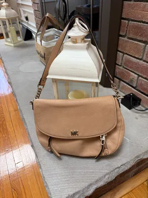 Michael Kors Purse thumbnail 6