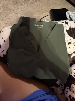 Mandala Green Size L thumbnail 2