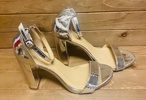 Women's silver platform with block heal and strap on ankle size 8 thumbnail 1