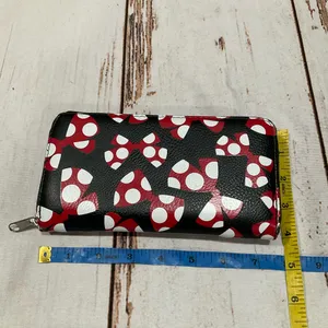 Disney Parks Minnie Bow Aop Zippy‎ Wallet thumbnail 3