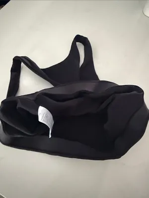 Quince Black Scoopneck Racerback Sports Bra Medium thumbnail 4