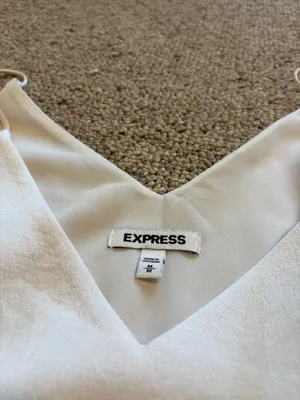 White blouse express thumbnail 5