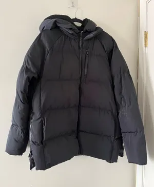 Fabletics Womens Black Hooded Puffer Jacket Large Winter Coat Athleisure Travel thumbnail 1