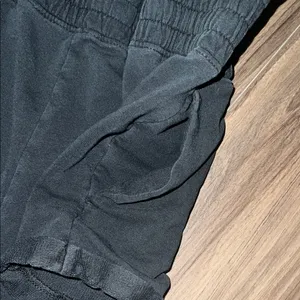 Hollister Black Paperbag Women's Sweat Shorts thumbnail 6
