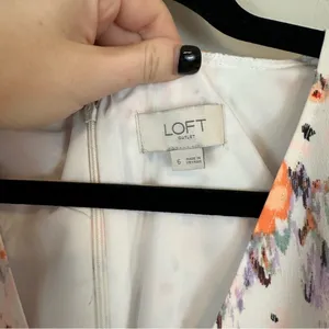 Loft | White Colorful Floral V-Neck Midi Length A-Line Dress Size 6 Women's thumbnail 3