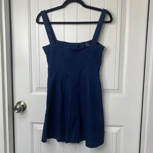 Revolve capulet dark wash denim button front sheath dress size small‎ summer thumbnail 4