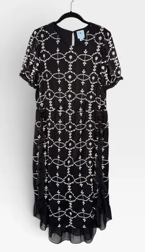 CeCe Black And White Embroidered Ruffle Half Sleeve Dress SZ 12 thumbnail 1
