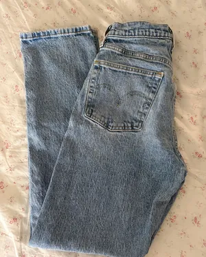 Levi’s Jeans 501 High-Rise Straight thumbnail 1