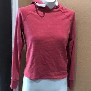 Colsie Women's Red Hooded Sweatshirt XS Long Sleeve Casual Top thumbnail 3