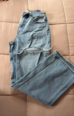 Abercrombie jeans thumbnail 1