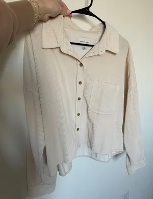 American Eagle Outfitters Corduroy Button-up thumbnail 1