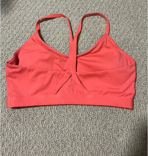 Gymshark Sports Bra thumbnail 2