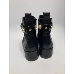 Karl Lagerfeld Pola Chelsea Boots Womens 8M Black Good Pearl Studded Lug Sole thumbnail 5