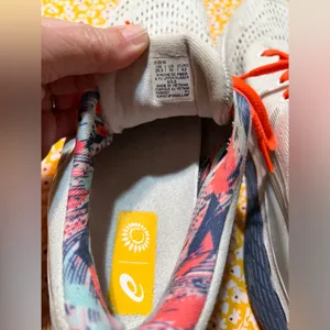 ASICS running shoes, fun colors, great support in shoes, gently worn, size 10 thumbnail 8