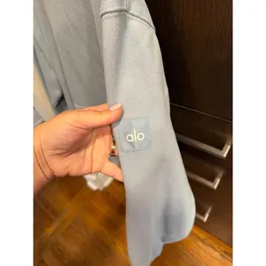 Alo Renown Heavy Weight Hoodie women's baby blue XL thumbnail 3