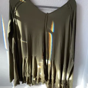 Free People long sleeve green top thumbnail 3