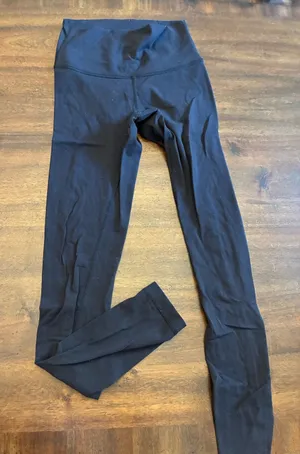 Lululemon Leggings Women’s 4 Wunder Under Hi-Rise Tight Black thumbnail 1