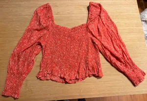 En Crême Crop Top Size Large thumbnail 1