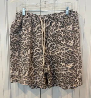 Aerie tan animal print shorts size large thumbnail 1