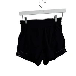 Lululemon Hotty Hot High Rise Lined Short 4" Long Black Athletic Gym Womens 4 thumbnail 2