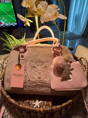 Juicy couture pink velour Y2K satchel bag thumbnail 5