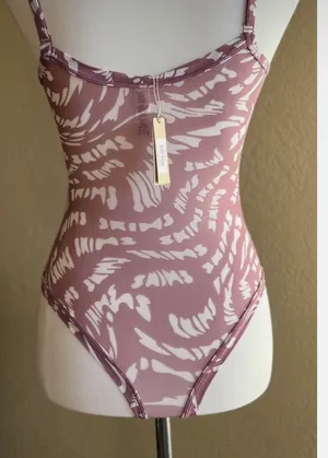 SKIMS Summer Mesh Bodysuit Lilac Swirl Size Small NWT thumbnail 5