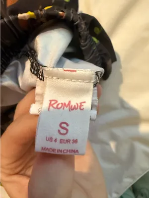 Romwe shorts thumbnail 2