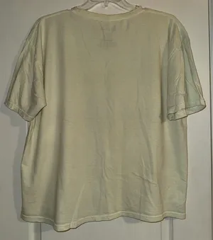 Def Leppard love bites leopard lips pale yellow tshirt. See condition thumbnail 5
