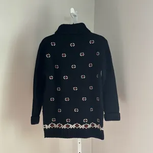 Vintage Jones New York Sport Black Turtleneck Sweater with Snowflake Size Small thumbnail 2