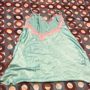Victoria secret MD Victoria's Secret Green and Pink Chemise with V-Neckline thumbnail 4