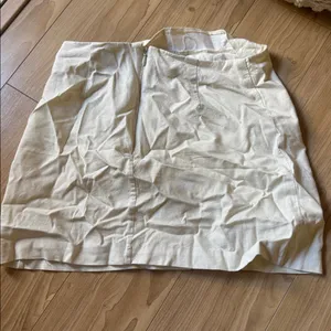 L'Academie Cream Mini Skirt thumbnail 3