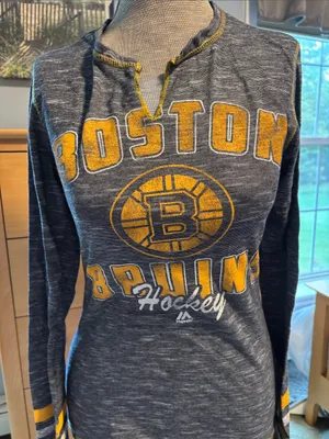 Boston Bruins Majestic V-Neck Gray & Gold Long-Sleeve Hockey Shirt thumbnail 2