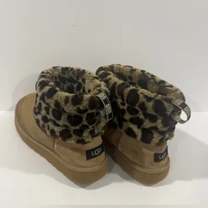 UGG Classic Short Chestnut Leopard Cuff Boots Women 11 Sheepskin Winter Cozy thumbnail 10