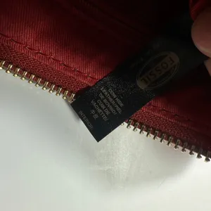 Fossil Erin Crossbody Bag‎ Womens Small Red Pebbled Leather Key Charm Pockets thumbnail 7