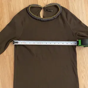 Zara knit top with beaded neckline size small thumbnail 9
