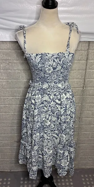Patrons of Peace Blue White Floral Smocked Tie Strap Midi Dress Small J2020F58 thumbnail 1